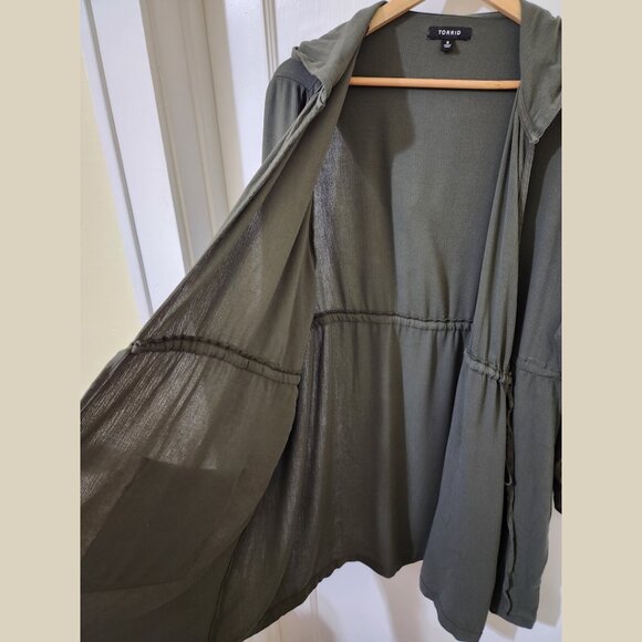 Plus-size Gauze Hooded Kimono by Torrid, green, size 3x - Picture 3 of 7